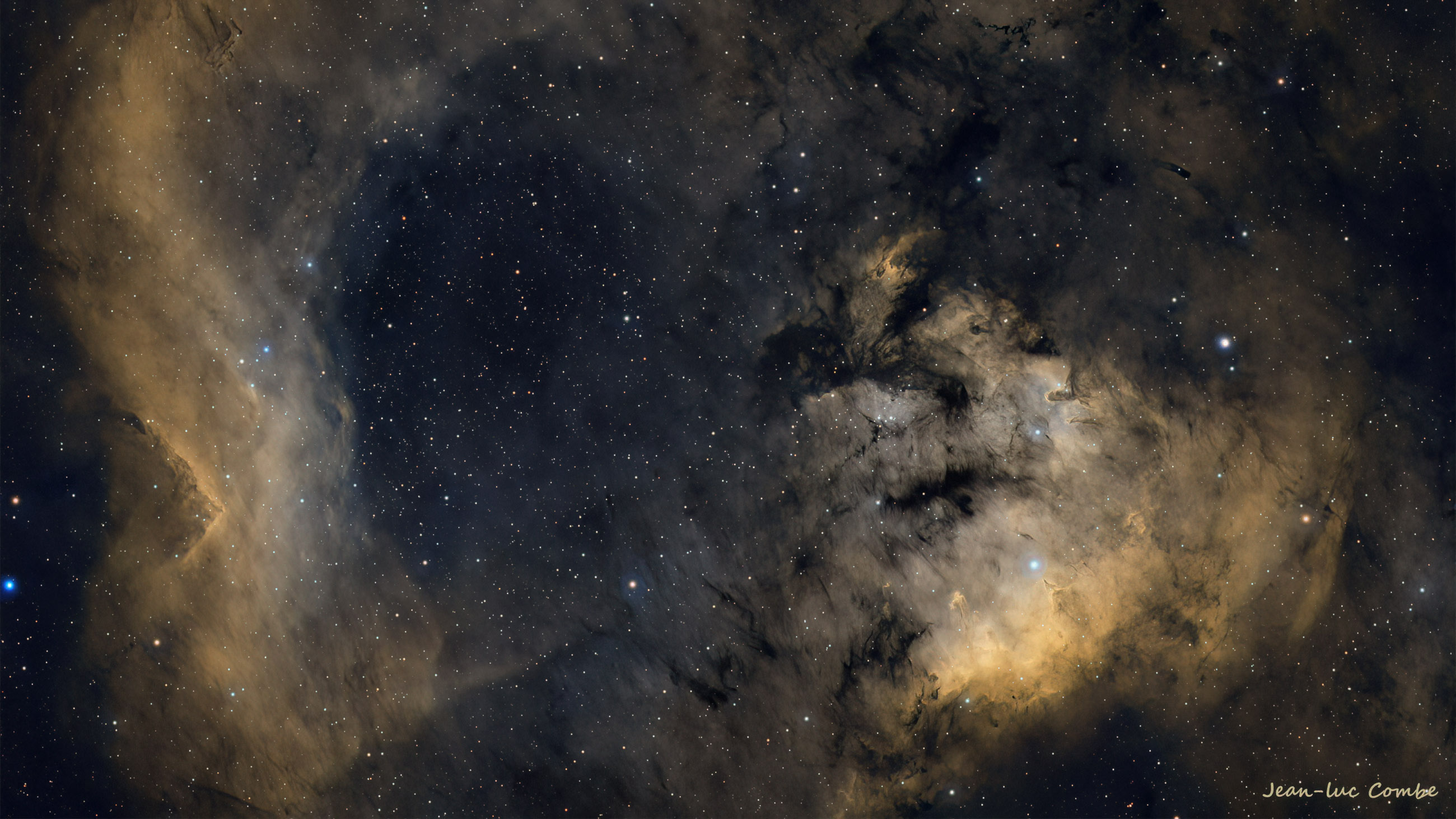 ngc7822 nébuleuse du point d'interrogation